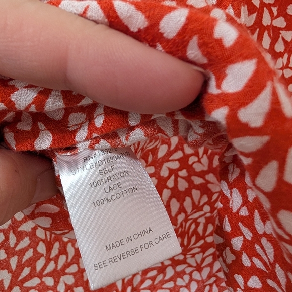 Daniel Rainn Rust‎ and White Patterned Blouse - Picture 4 of 6